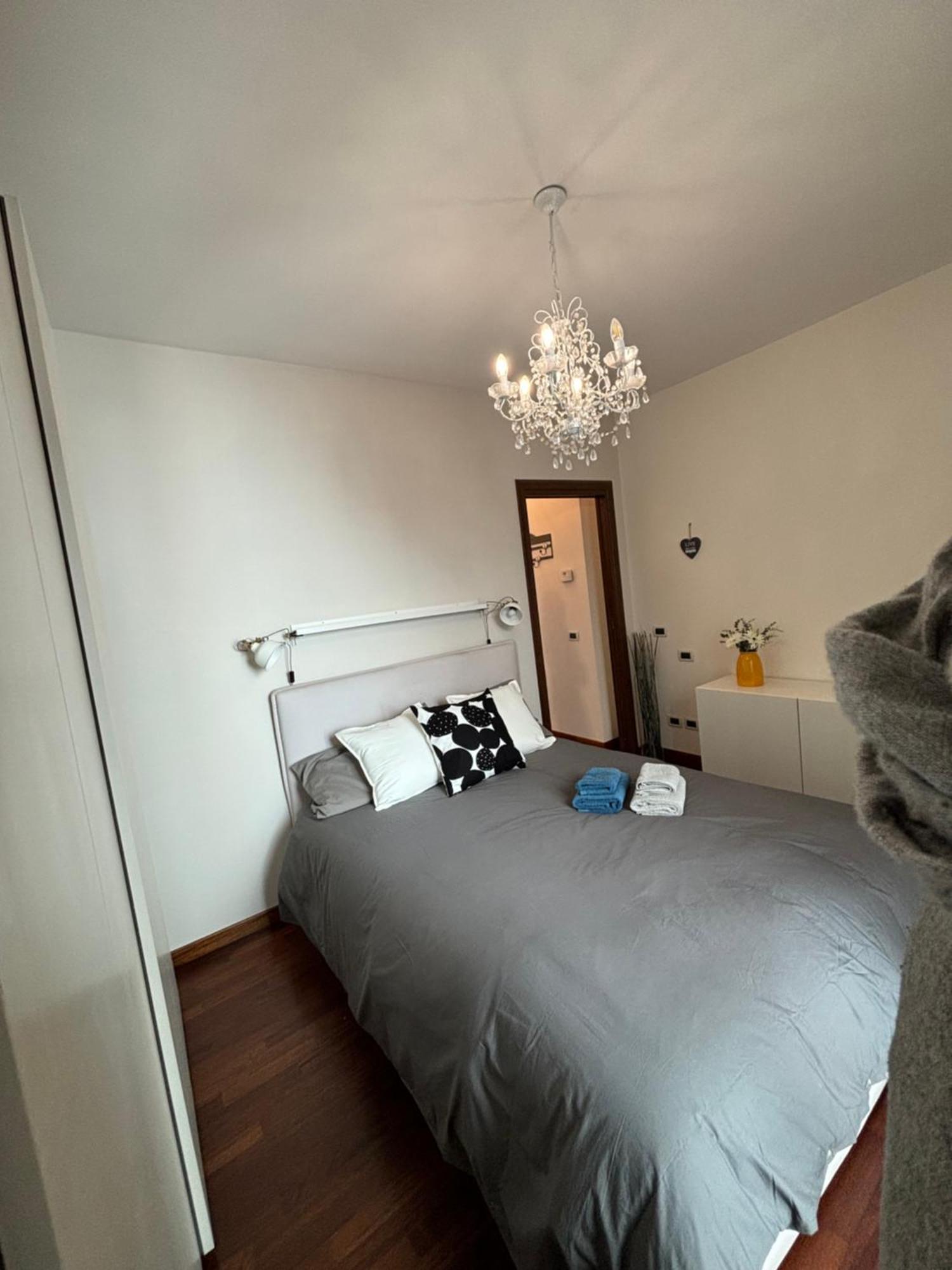 Michelangelo Apartment Pescara Esterno foto