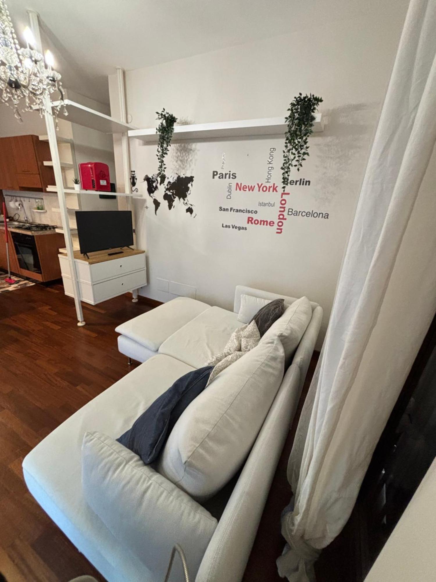 Michelangelo Apartment Pescara Esterno foto